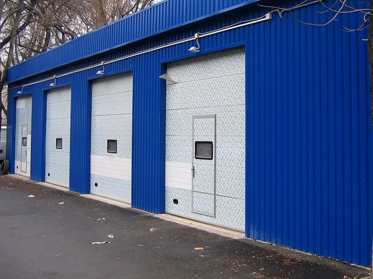 СТО 4 поста. Монтаж здания